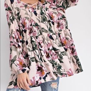 NWT Adorable rose & sage, smocking, lace up top.